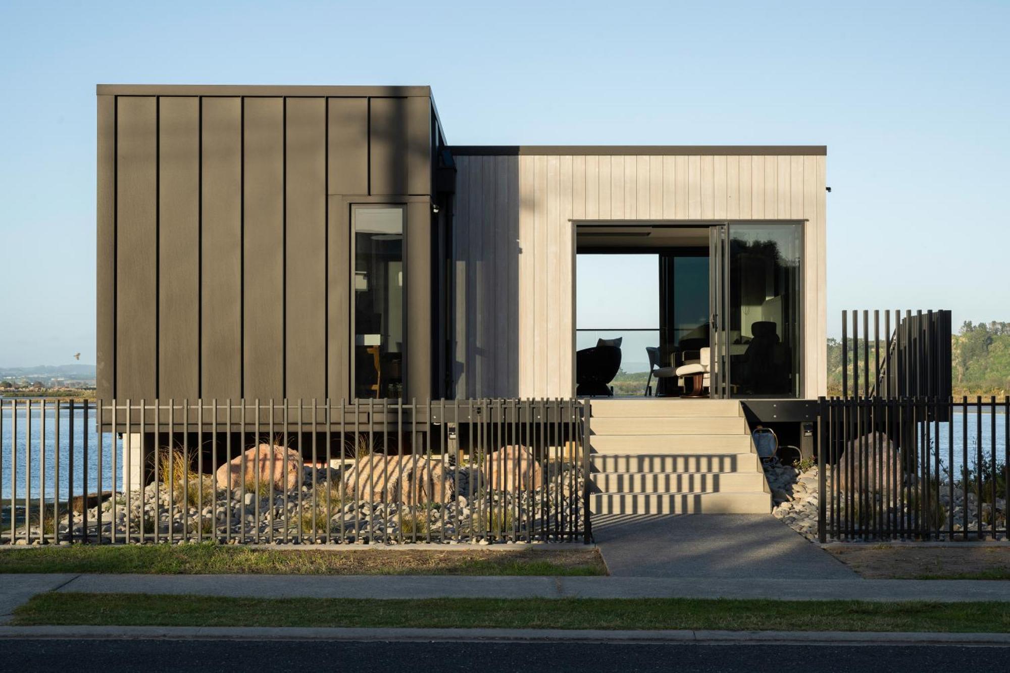 Pukehina Estuary Sunset Views Townhouse & Studio Bagian luar foto