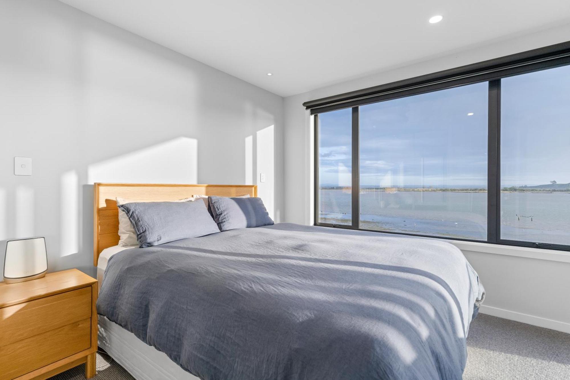 Pukehina Estuary Sunset Views Townhouse & Studio Bagian luar foto
